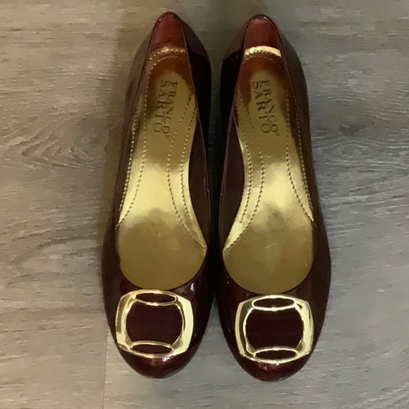 Franco Sarto Shoes - Brand New Franco Sarto Size 7.5 Burgundy Flat Shoes